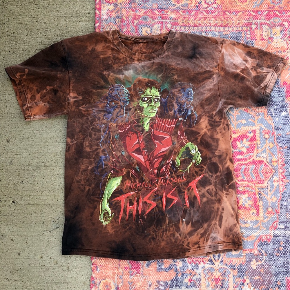 Brown Graphic Short Sleeve Tee